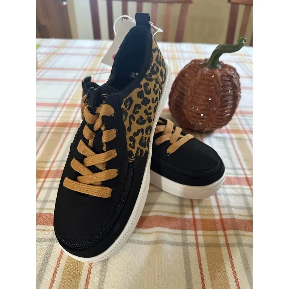 NEW Size 4 Girls Cheetah Shoes - Picture 1 of 7